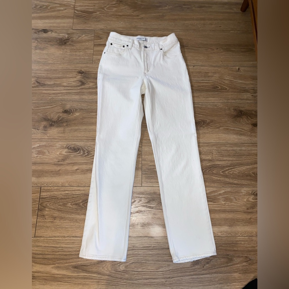 Abercrombie, white jeans, size 26